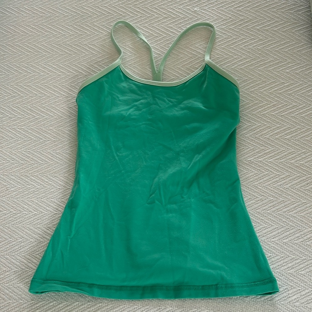 Lululemon Power Y size 2